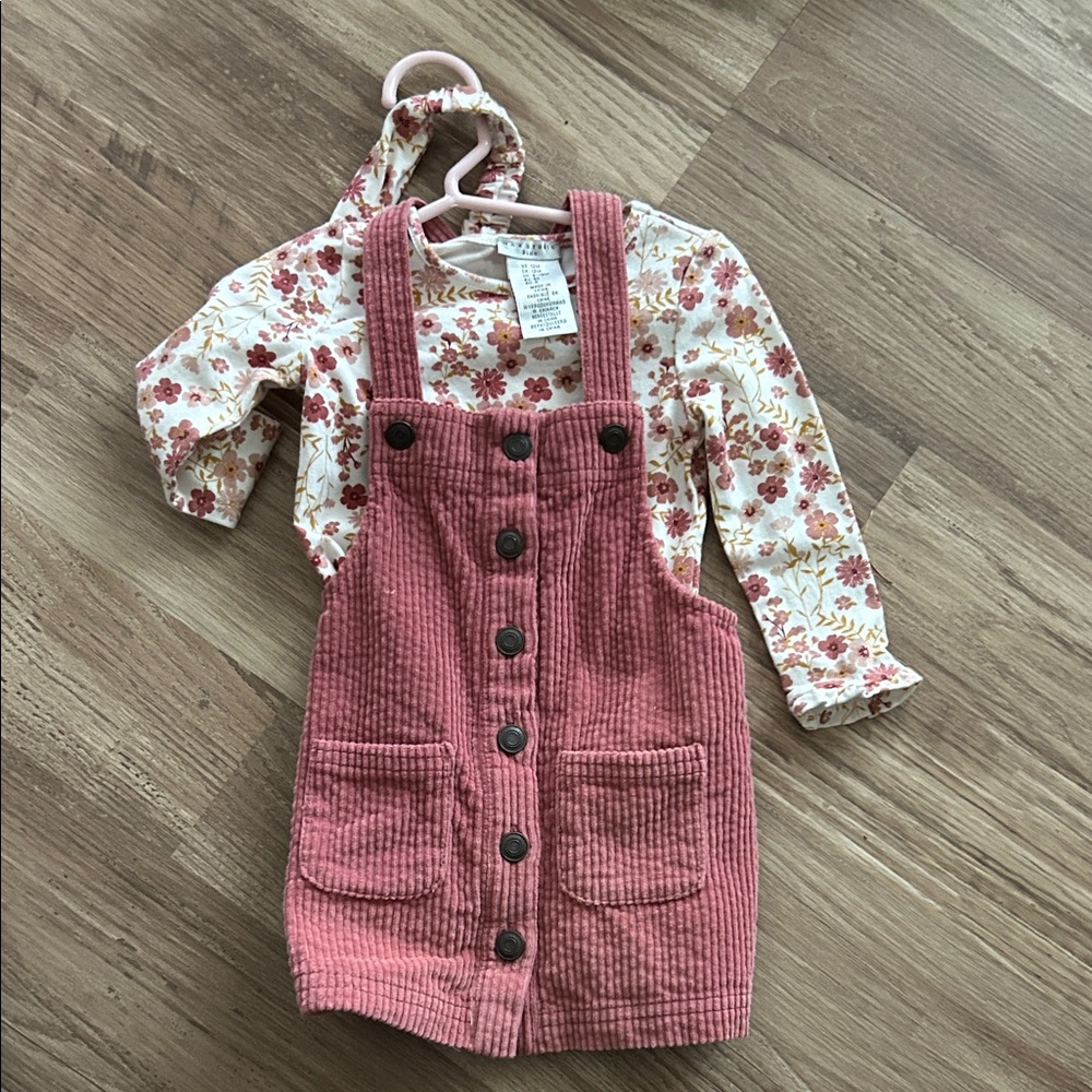 Never worn Pink Corduroy Kids Overalls- 12M- perfect for Thanksgiving